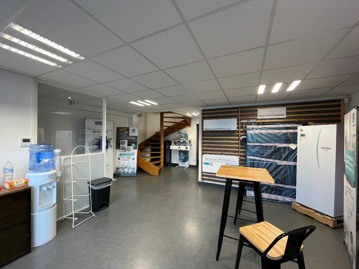 Local d'activité Décines-Charpieu 887m² Location local d'activité Décines-Charpieu Rhône OLACT2108906 8